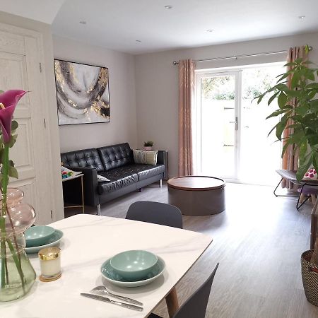 Bournemouth Cottage 6Mins From Beach, Free Parking Экстерьер фото