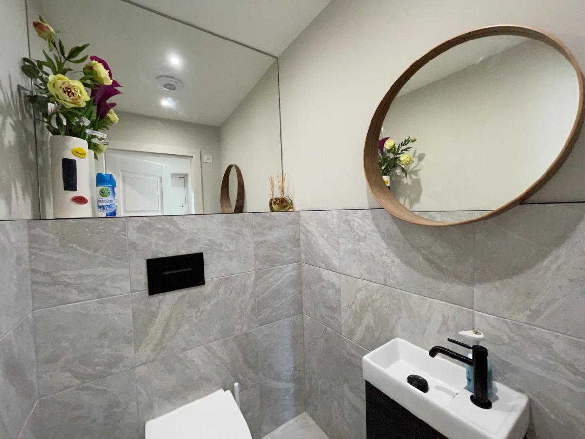 Bournemouth Cottage 6Mins From Beach, Free Parking Экстерьер фото